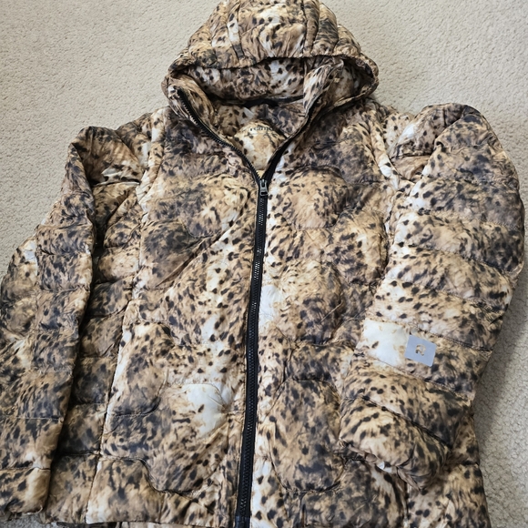 Reima Jackets & Blazers - 96. Reima Leopard Print Hooded Puffer Jacket Women’s Small